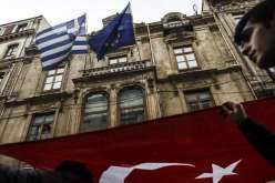 أنقرة تتهم اليونان بانتهاك القانون الدولي