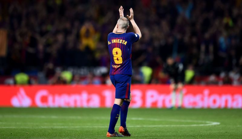 فرانس فوتبول تعتذر لـ “إنيستا”: “أنت الأجدر بالكرة الذهبية من ميسي” !!