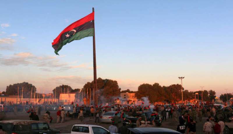قتلى وجرحى في تفجير استهدف مقر المفوضية العليا للانتخابات بليبيا