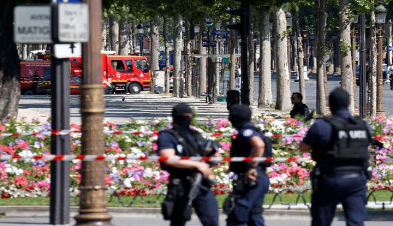 فرنسا تعتقل شقيقين مصريين خططا لهجوم إرهابي