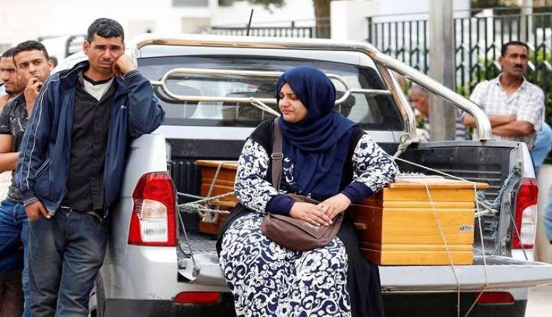 تونس: إقالة 10 مسؤولين أمنيين على خلفية حادث غرق قارب للمهاجرين