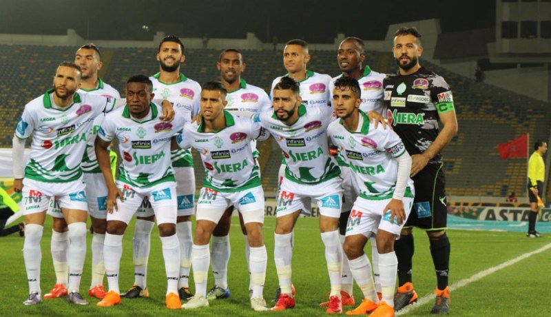 “الرجاء” يقترب من التتويج بكأس الكاف بعد الفوز على فيتا كلوب بثلاثية