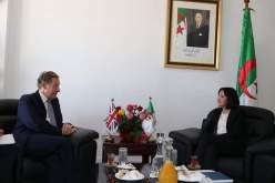 بالصور.. وزيرة البيئة تستقبل المبعوث الخاص للوزير الأول البريطاني