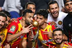 إيقاف حكم مباراة “الترجي” بتهمة تلقي رشوة !!