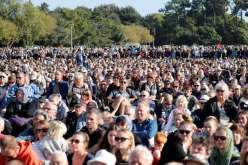نيوزيلندا تنظم مراسم وطنية لتأبين ضحايا الهجوم الإرهابي على مسجدين