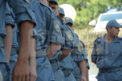 جمارك عنابة تحجز 816 لباس عسكري مهرّب من تركيا