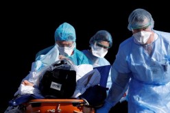 كورونا.. وفاة 34 ألف شخص وإصابة أكثر من 722 ألف آخرين عبر العالم