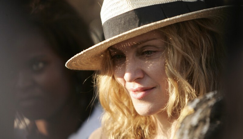 مادونا تتبرع بمليون دولار لدعم جهود مكافحة فيروس كورونا