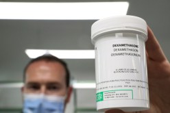 أول دواء ضد كورونا.. بريطانيا تصادق على عقار ثبت أنه يخفض خطر الوفاة