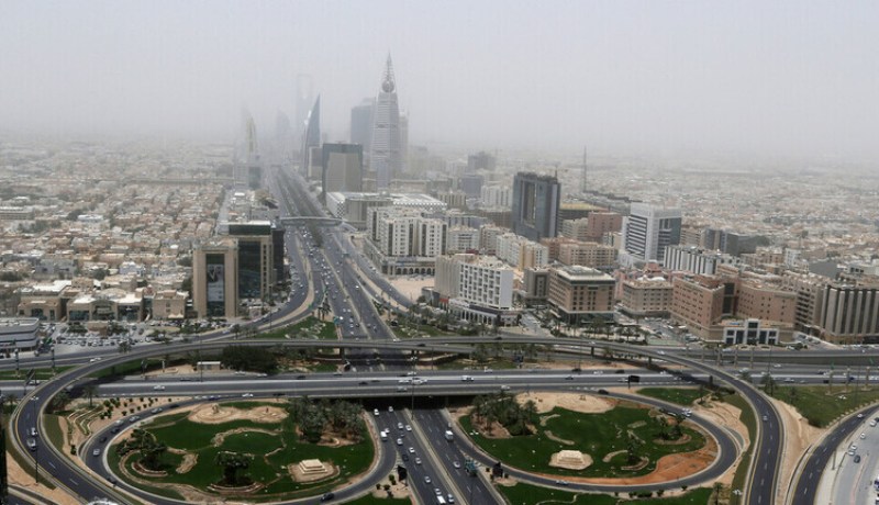 شفاء أزيد من 4 آلاف شخص من فيروس كورونا بالسعودية خلال يوم