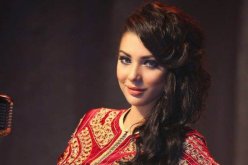 ابتسام تسكت تحيي جمهورها من تركيا