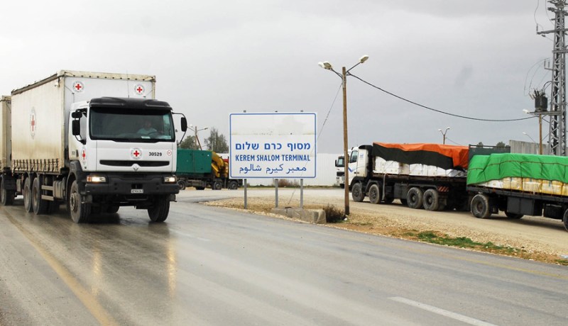 قوات الإحتلال الاسرائيلي تسمح بإدخال 600 شاحنة بضائع إلى قطاع غزة