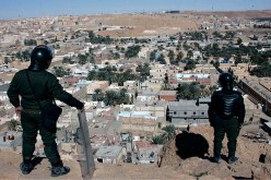 أعيان غرداية يؤكدون تمسكهم بشرط ضمان رئاسة الجمهورية وقيادة الجيش لاتفاق الصلح