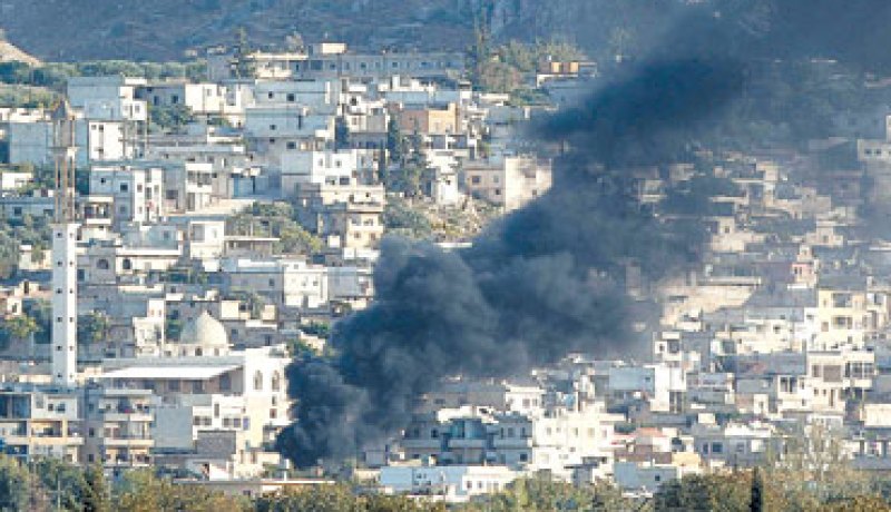 قصف جوي على مدينة معرة النعمان