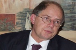 الخارجية الفرنسية :”هناك مشاورات تجرى بكافة المحافل لمواجهة الأزمة فى ليبيا”