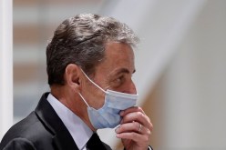 الحكم على نيكولا ساركوزي بـ3 سنوات سجنا منها سنة واحدة نافذة