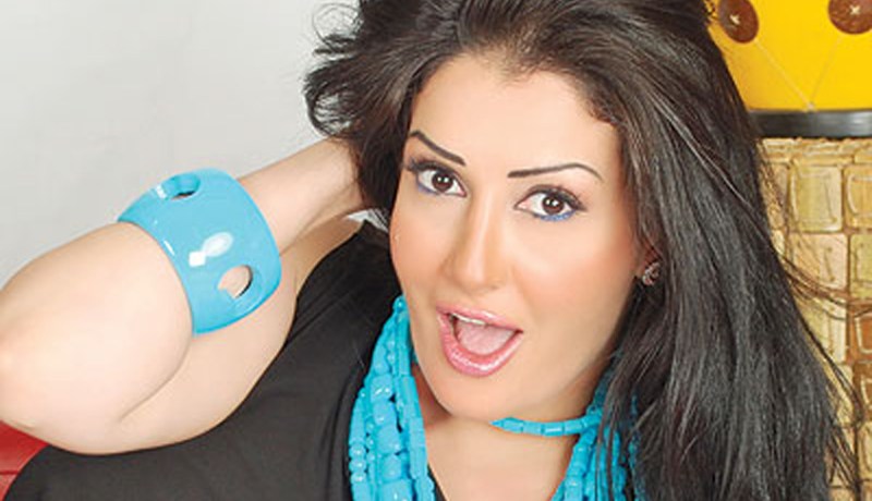 غادة عبد الرازق تجسد شخصية الشيخة موزة