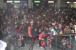 سوسطارة منذ أمس في الكونغو واللاعبون يرفعون التحدى للعودة بالكأس من لوبومباشي