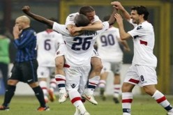 بولونيا يعمق جراح انتر ميلان بالفوز عليه في سان سيور3-0