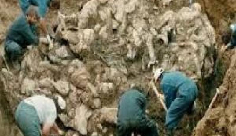 العثور على مقبرة جماعية في جنوب السودان وكير ومشار يؤكدان استعدادهما للحوار