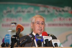 أنباء عن استقالة بن صالح من الأمانة العامة للأرندي