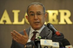 لعمامرة :تصريحات فرانسوا هولاند تقليل من قيمة روح العلاقات الجزائرية-الفرنسية