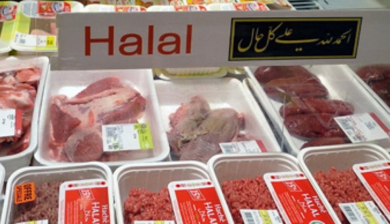 بلدية فرنسية تخير محلا بين بيع الخنزير والخمرأو الغلق