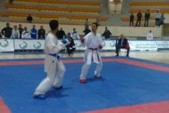 معاقبة حكم ورئيس ناد والتهمة التحدث إلى النهار