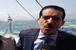 عمار غول يعطي إشارة انطلاق أول رحلة لباخرة نقل المسافرين من ميناء الجميلة بعين البنيان نحو ميناء المسمكة