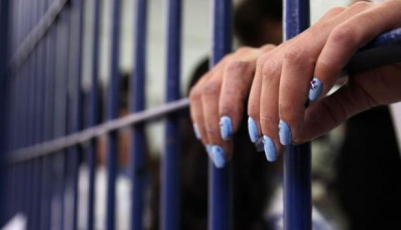 ضبط 60 إمرأة متورطة في قضايا استهلاك والمتاجرة بالمخدرات في سنة 2014