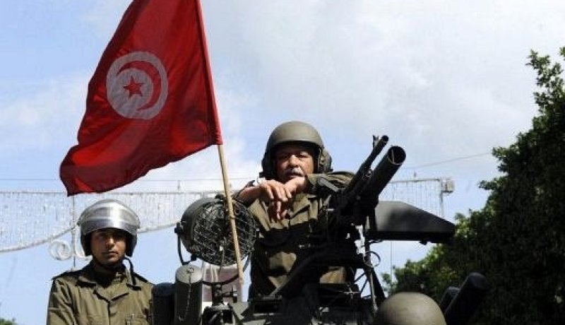 ثلاثون مسلحاً يقتلون 4 جنود تونسيين على حدود الجزائر