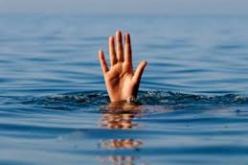 مصرع جمركي غرقا خلال رحلة صيد بشاطئ المخلد في تلمسان