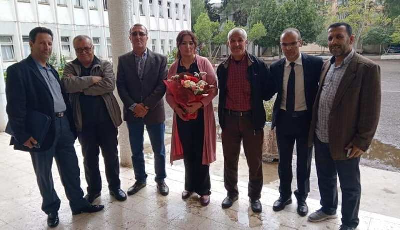 وفد من نقابة UNPEF يزور المشرفة التربوية التي تعرضت للإهانة بالبليدة ويتضامنون معها