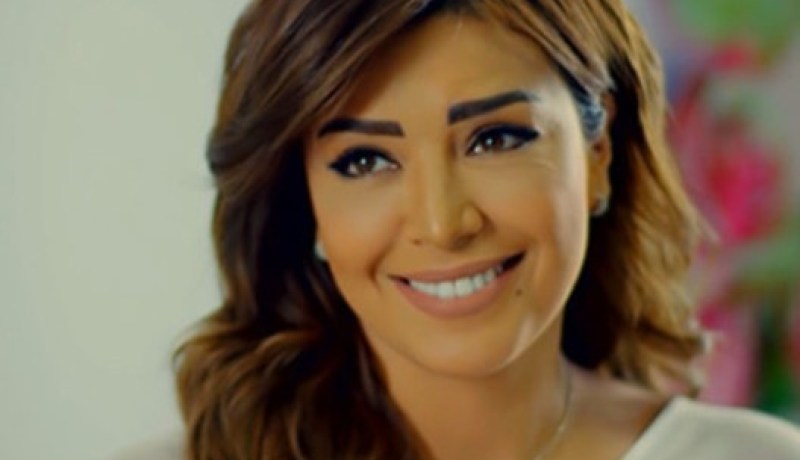 شاهد آخر إطلالات أمال بوشوشة