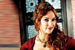 بالفيديو.. السّلطانة هيام بملابس الإحرام في السعودية لأداء مناسك العمرة