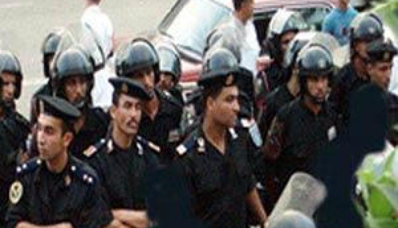 مقتل 18 من عناصر الشرطة المصرية في حادث سير