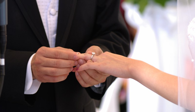 بالفيديو..مسلّح يغيّر عرس إلى مأتم بعد إطلاقه النّار على المدعووين