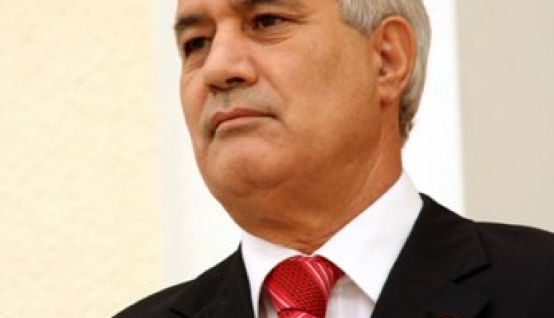 الطيب بلعيز في غرداية من أجل معالجة الأوضاع مع الأعيان