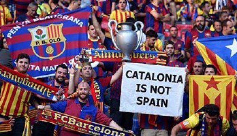 جماهير برشلونة تواصل مسلسل العصيان ضد الهوية الإسبانية
