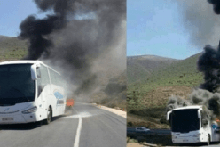 إحتراق حافلة لنقل المسافرين تربط بشار بالعاصمة في البيض