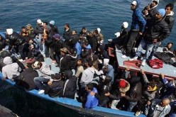 خفر السواحل اليوناني يوقف نحو 1200 مهاجر في نهاية الاسبوع
