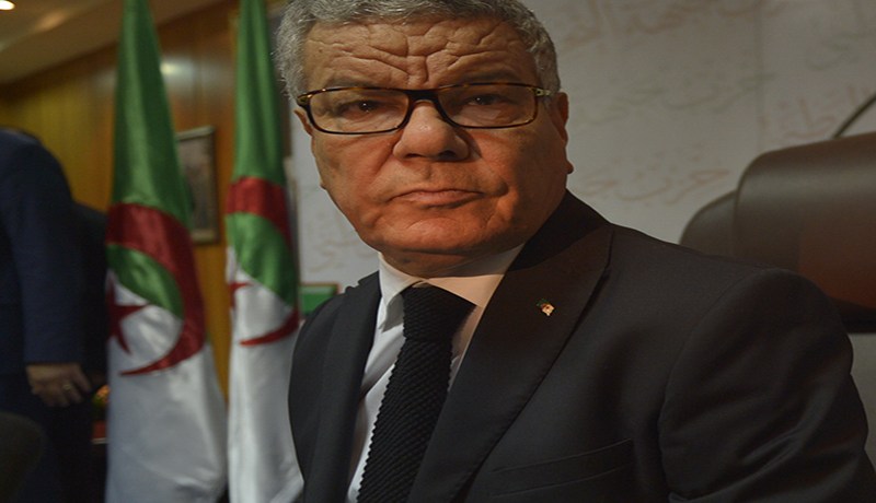 سعداني يخرق الدستور الجديد