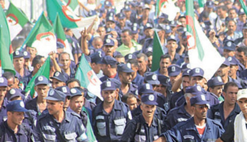 منع مسيرة نحو العاصمة تضم 300 عون حرس بلدي ببوفاريك