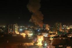 مسئول فلسطيني يقول ان التوصل إلى تهدئة في غزة ممكن اليوم أو غدا