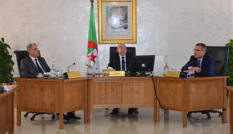 دحمون: تطبيق إلكتروني لتعزيز الديمقراطية التشاركية ومشاركة المواطنين في تسيير الشأن المحلي