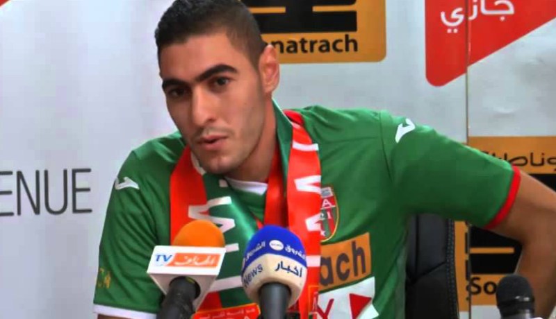 النادي الصفاقسي التونسي متشبث باستقدام لاعب مولودية الجزائر عبيد