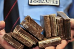 فرنسا تحاكم مغربيا من أجل الاتجار الدولي في المخدرات