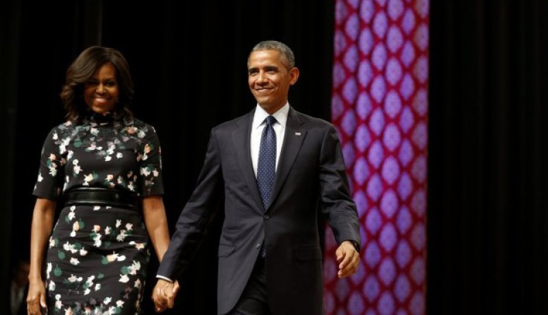 أوباما ينفي نية زوجته ميشال خوض غمار المعركة الانتخابية في 2020