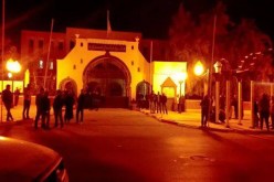 مواطنون ينصبون خيمة ويغلقون مقر دائرة حاسي مسعود