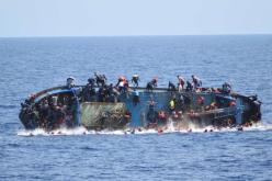 إيطاليا تطالب بالتناوب حول ملف إنقاذ المهاجرين في البحر المتوسط